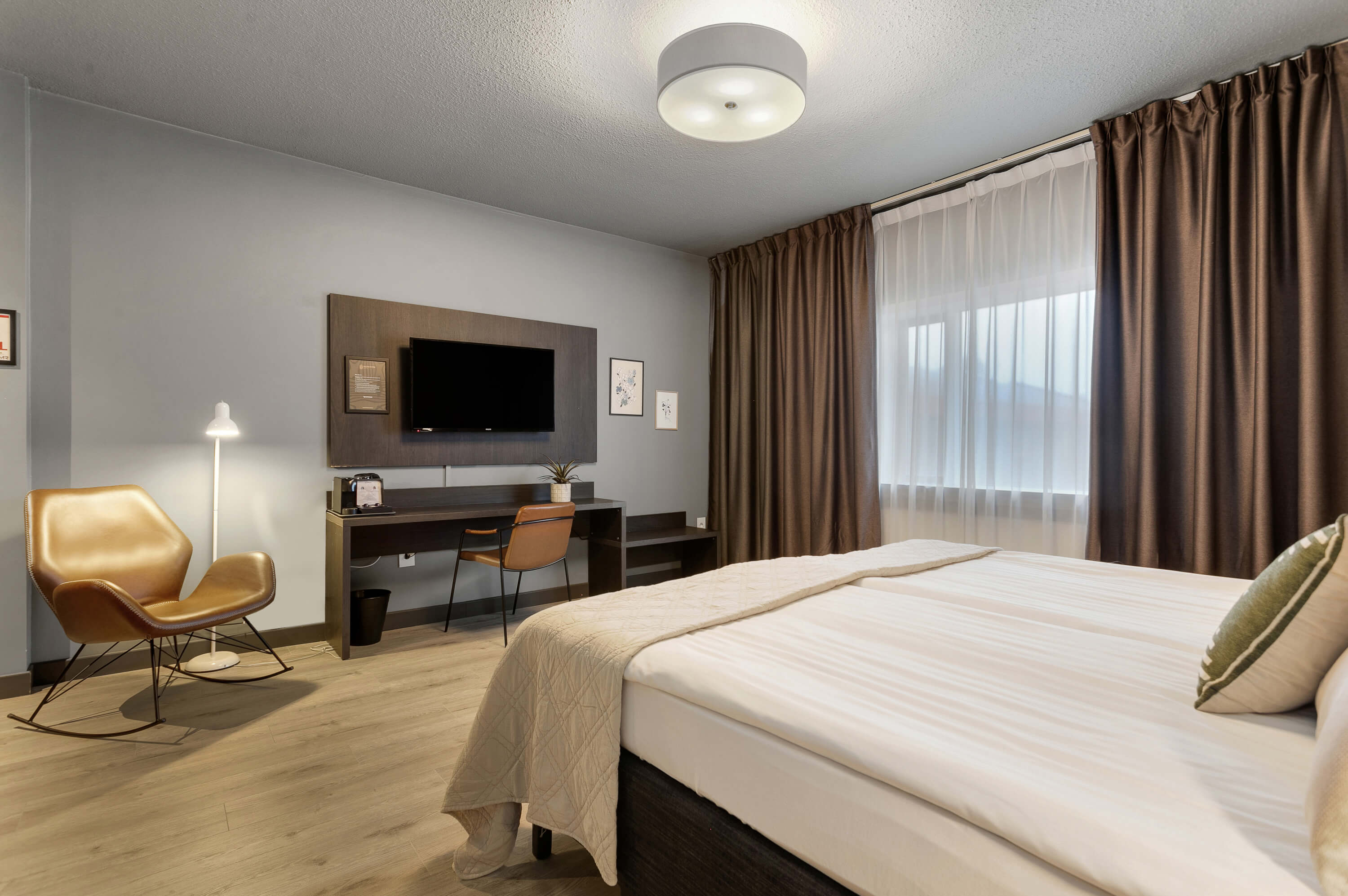 Tveggja manna herbergi á Konvin Hotel