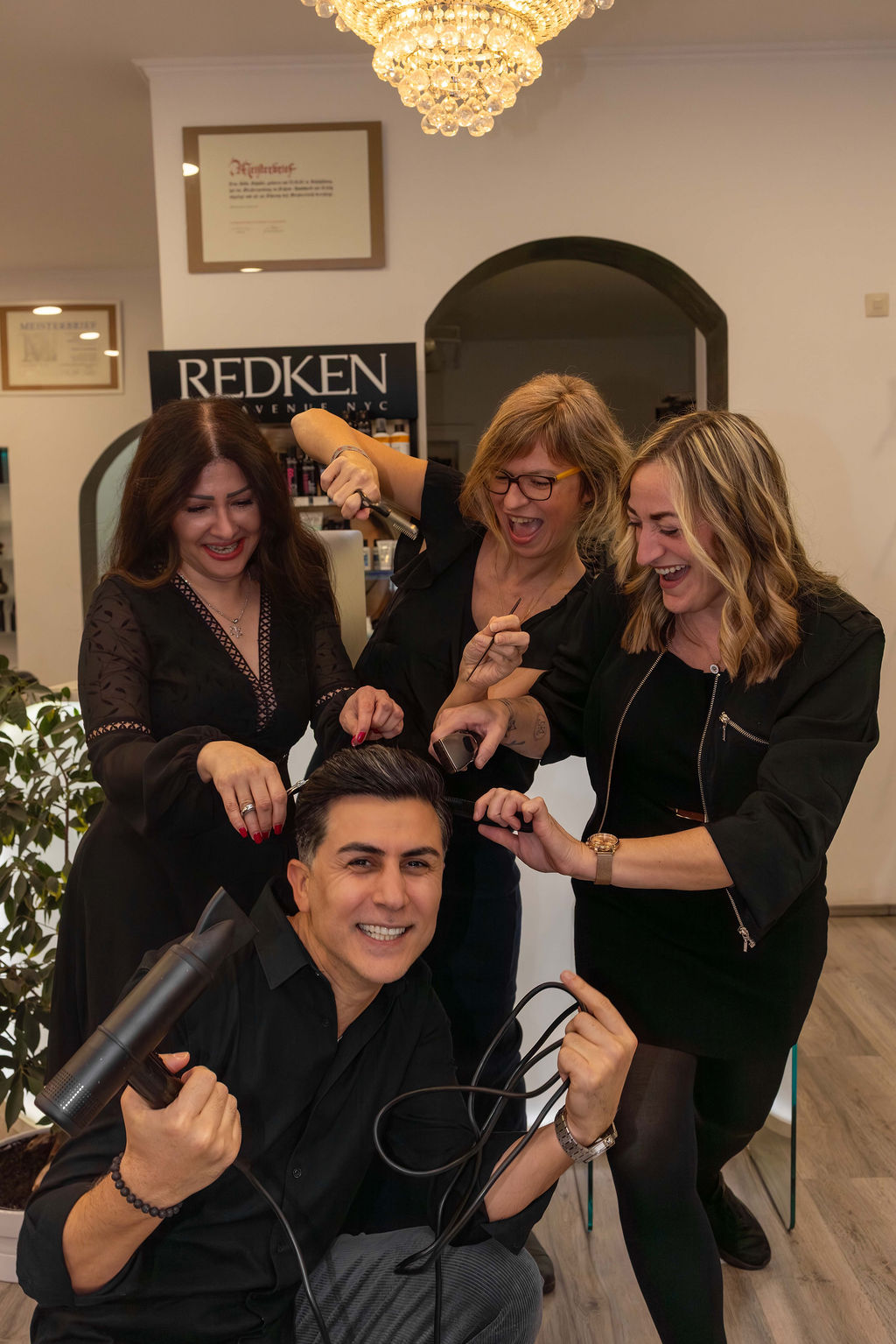 Friseur Salon Extreme Hair