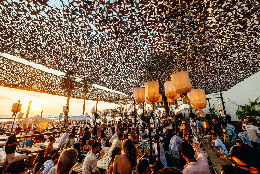 Album Photo Real Mehedi Free Framer Template Photography