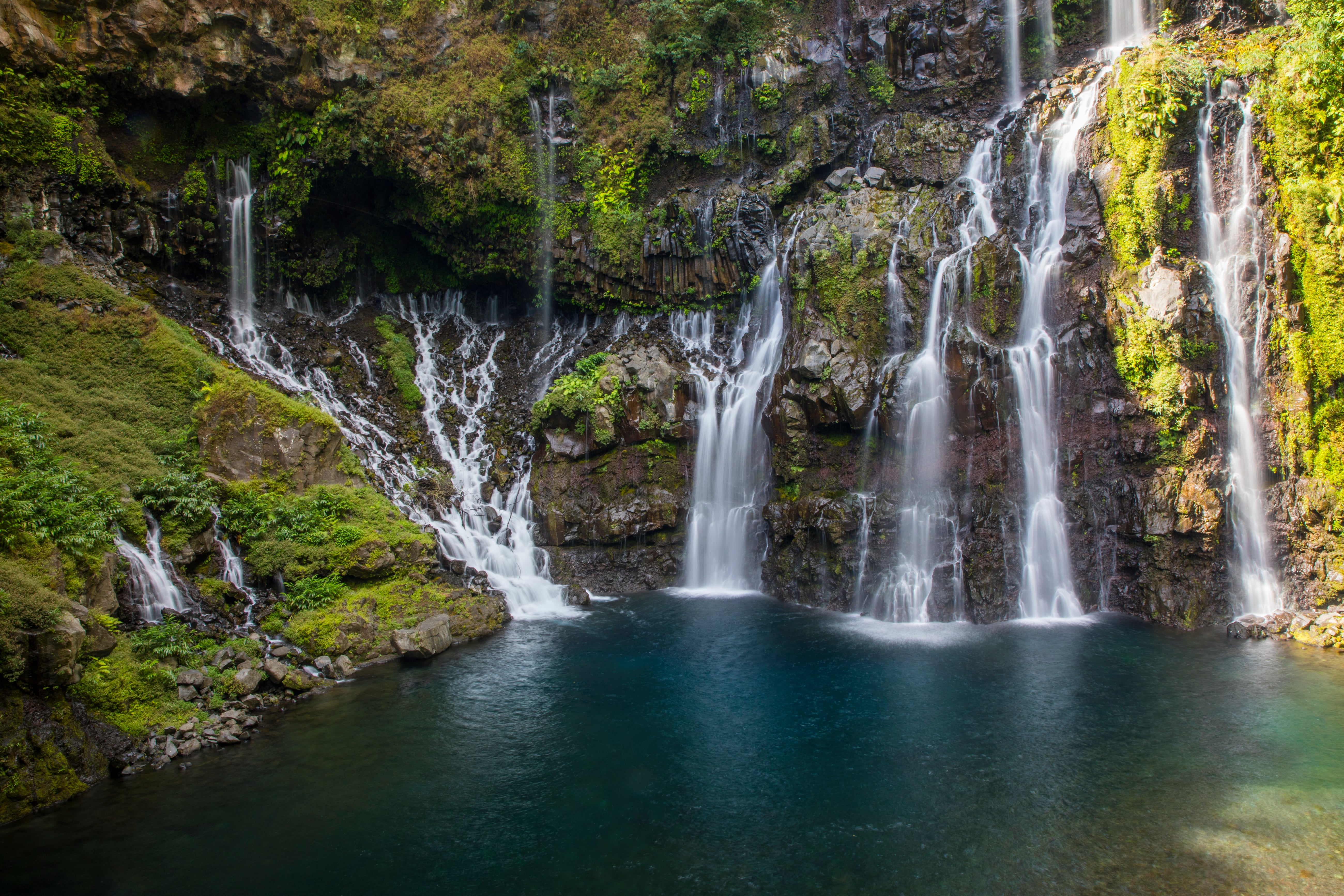 Découvrez le coeur de l'île de La Réunion et des cascades accessibles rapidement