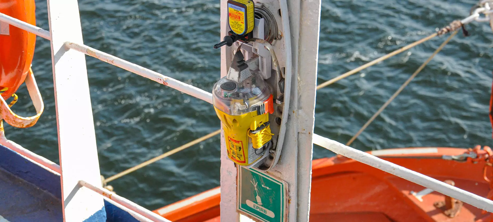 McMurdo EPIRB nødpeilesender fra BNME