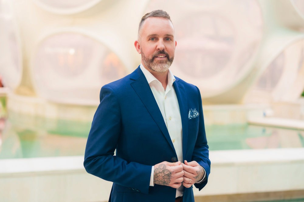 Daniel Melnik Formal