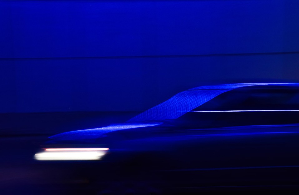 blurred speeding car representing fast turnarounds