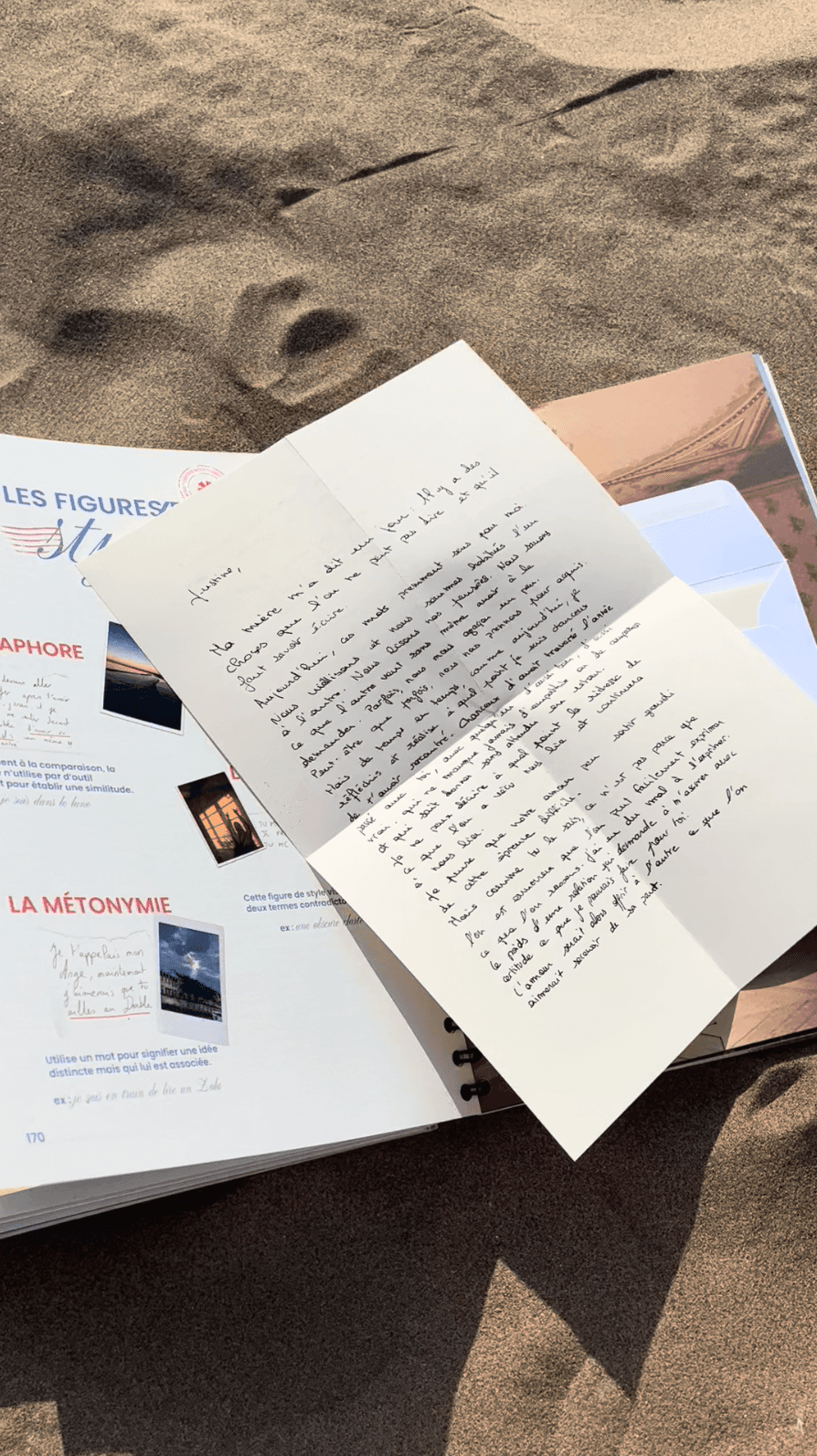 Entrepreneurs engaging in a lively discussion during a Bizz Buzz networking event.