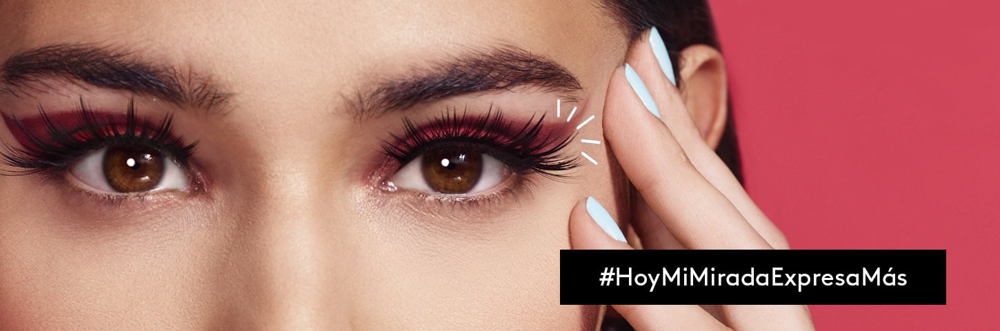 Mujer con maquillaje de ojos colorido ésika - mi mirada expresa más
