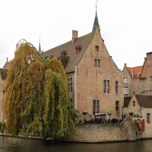 布魯日：從巴黎出發的自助日遊交通票