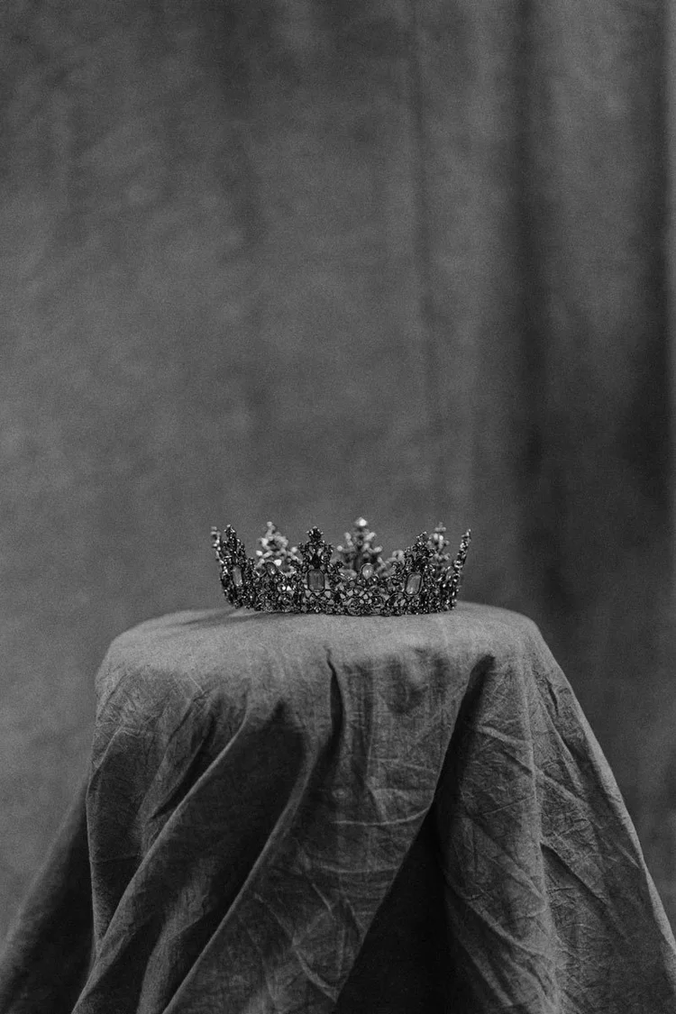 Royal Crown in Glasgow