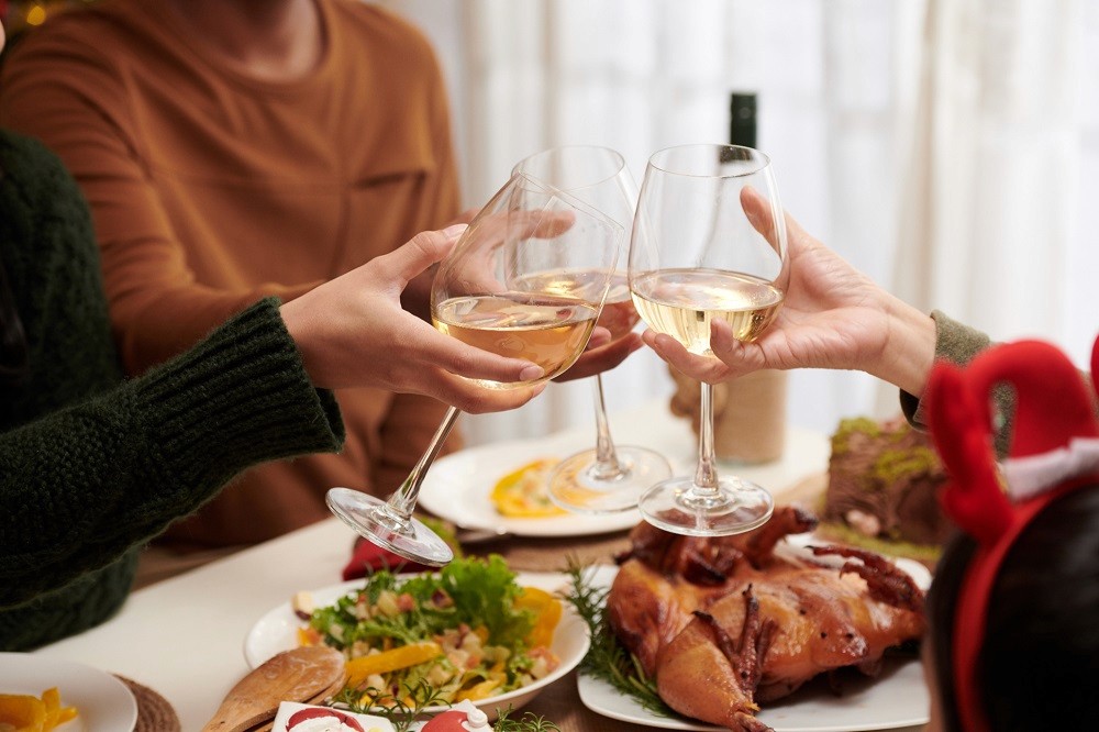 團年飯 賀年食品美酒配搭 農曆新年菜式與葡萄酒配搭指南 亞洲各地農曆新年美酒配搭 新年美酒佳餚配搭 賀年菜配搭葡萄酒 新春賀年菜與美酒配搭 團年飯配搭葡萄酒