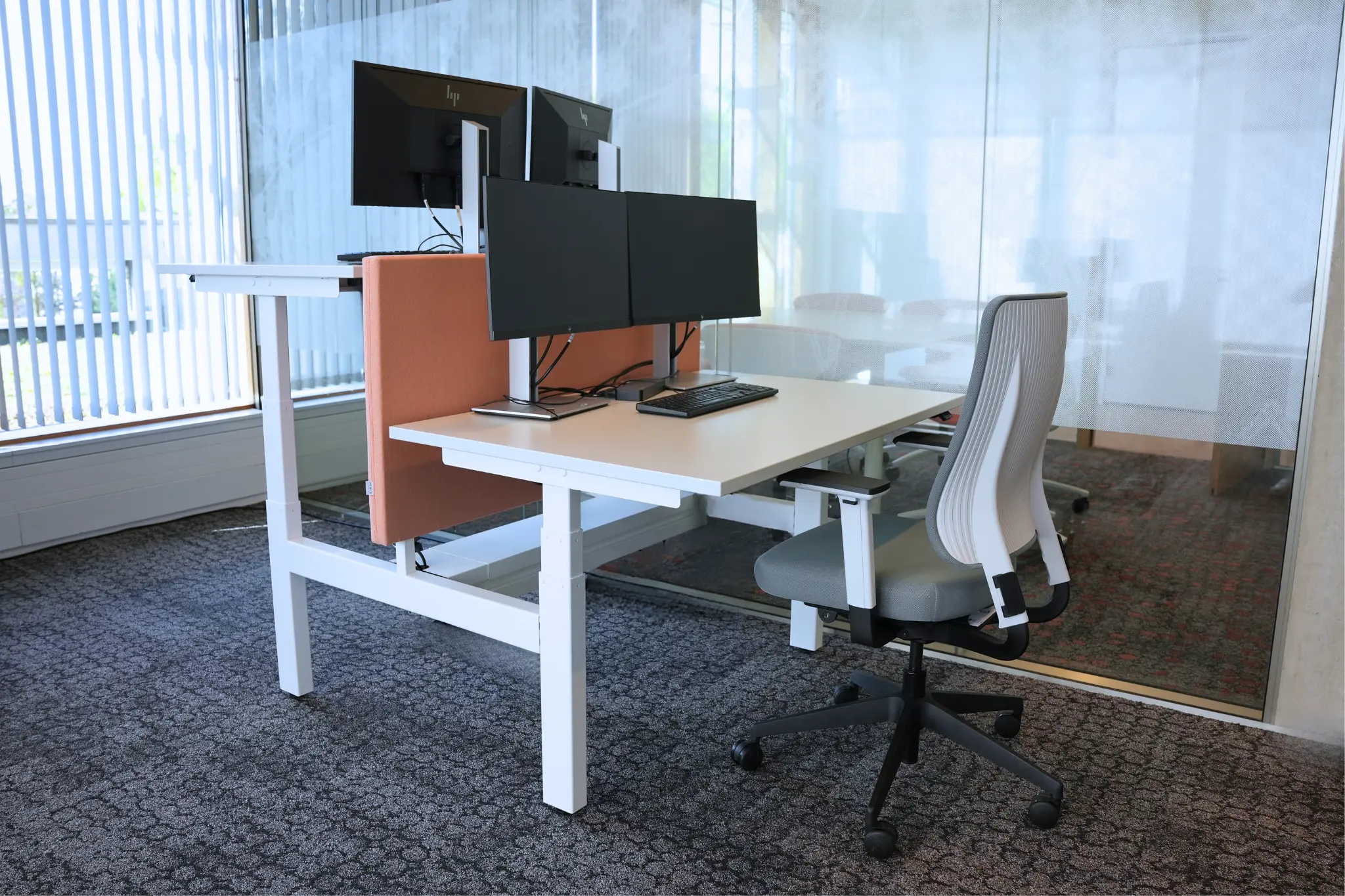 Nieuwe kantoorinrichting Bavinckhouse door Perla