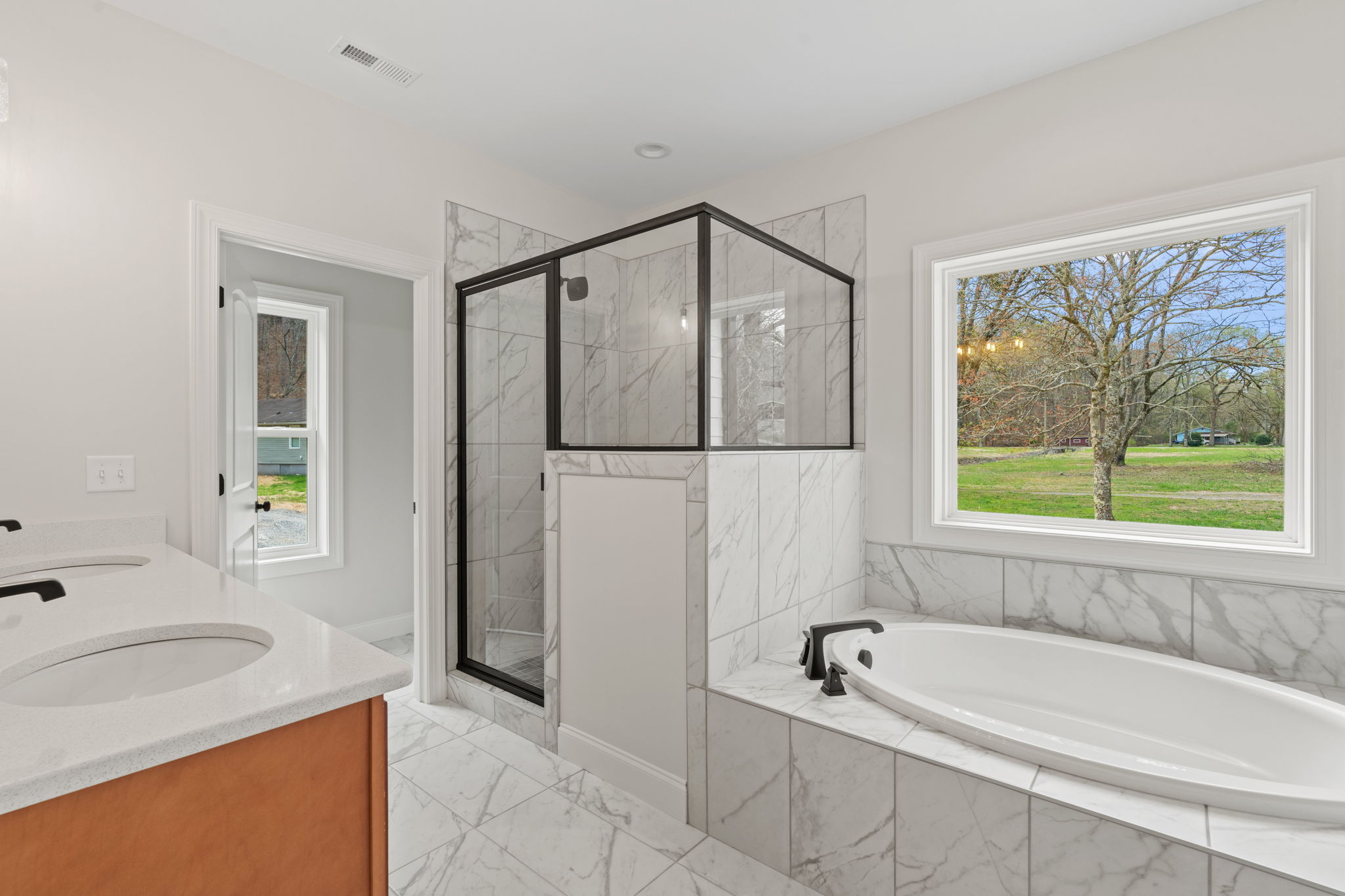 3 bedroom, 2 bathroom custom home in GA,TN,NC, and SC