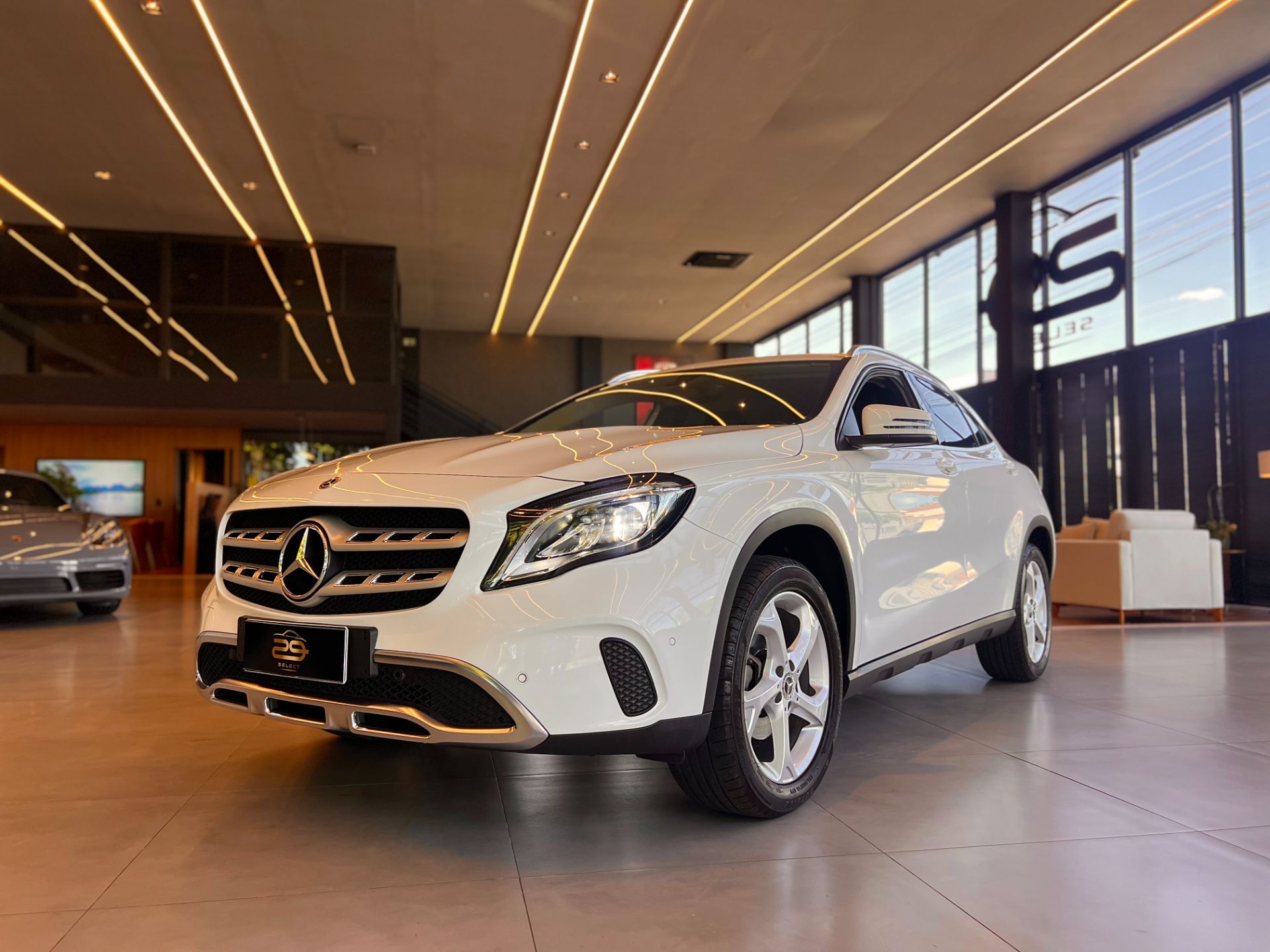 gla200-advance-2019