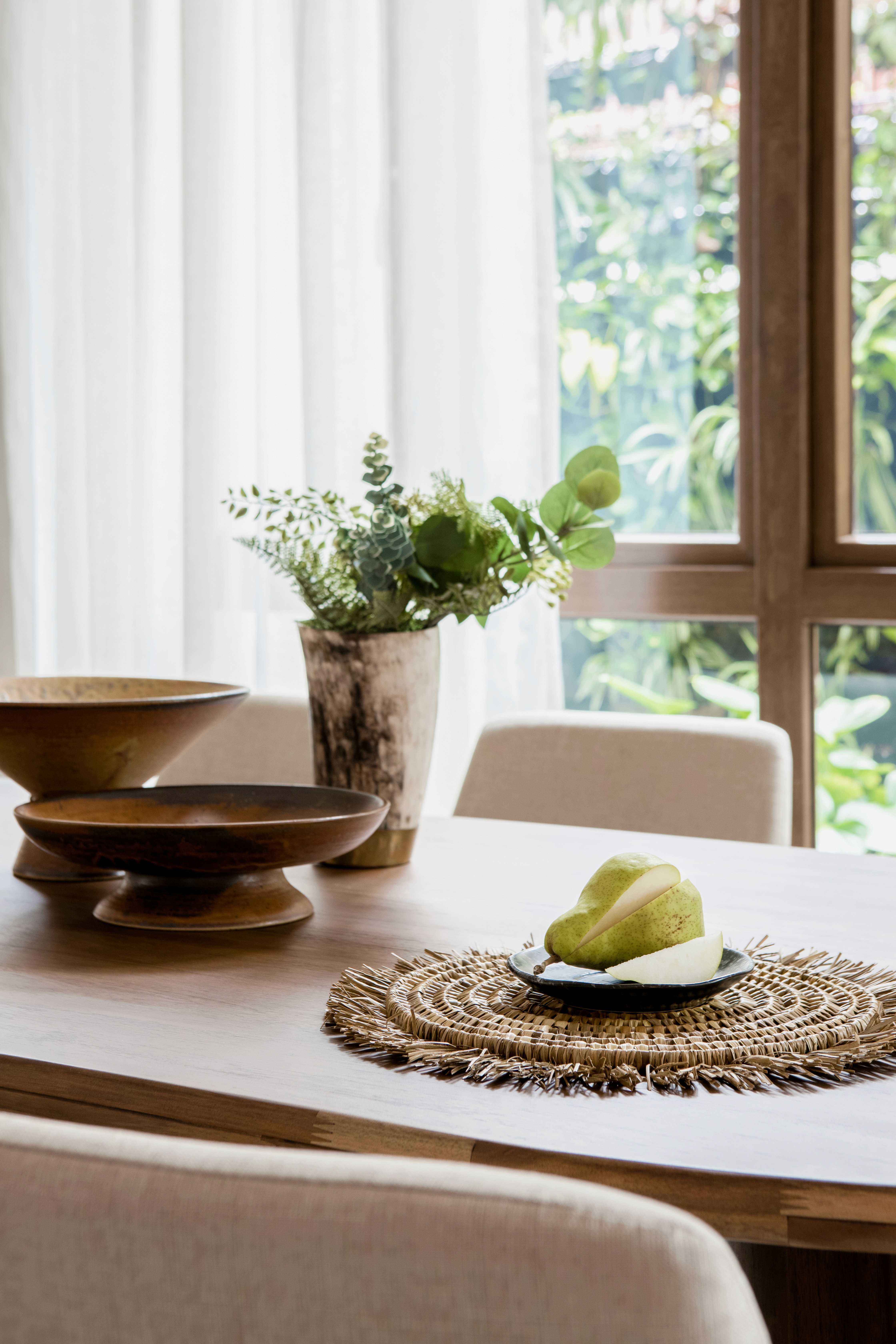 Boho chic dining table with accessories by Ventura & Los Angeles interior designer Jubilee Interiors
