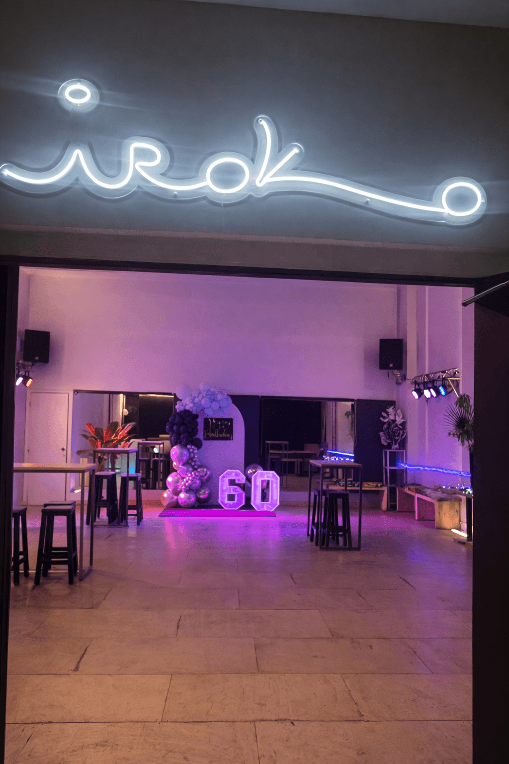 wide-aerial-view-of-a-coastal-mediterranean-modern-villa