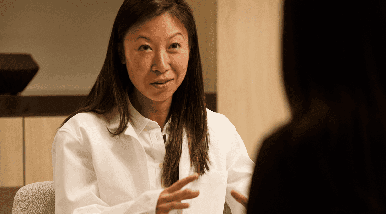 Biograph doctor meeting with a member to review results from comprehensive health assessment and longevity testing.