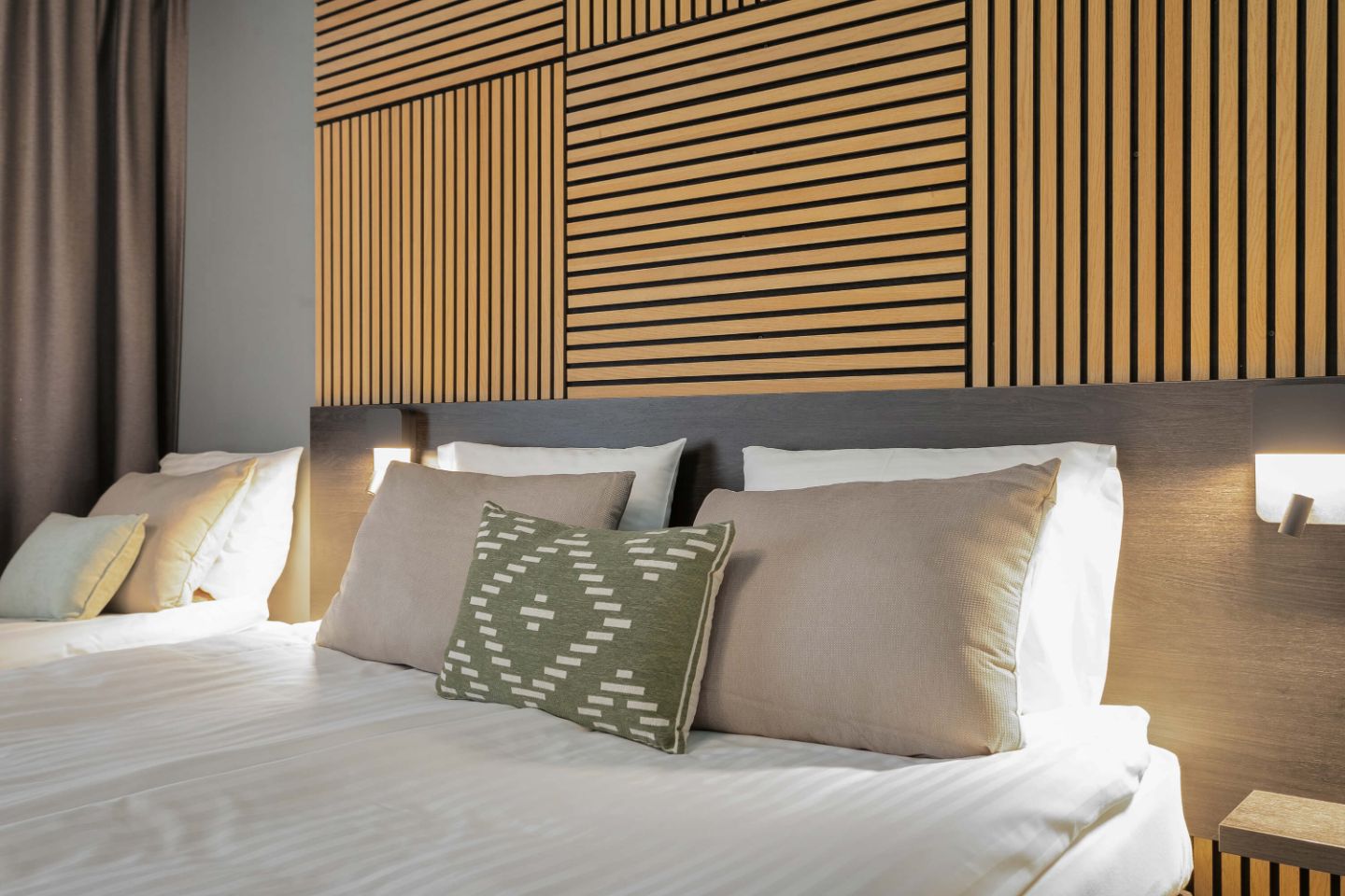 Quad room Konvin Hotel
