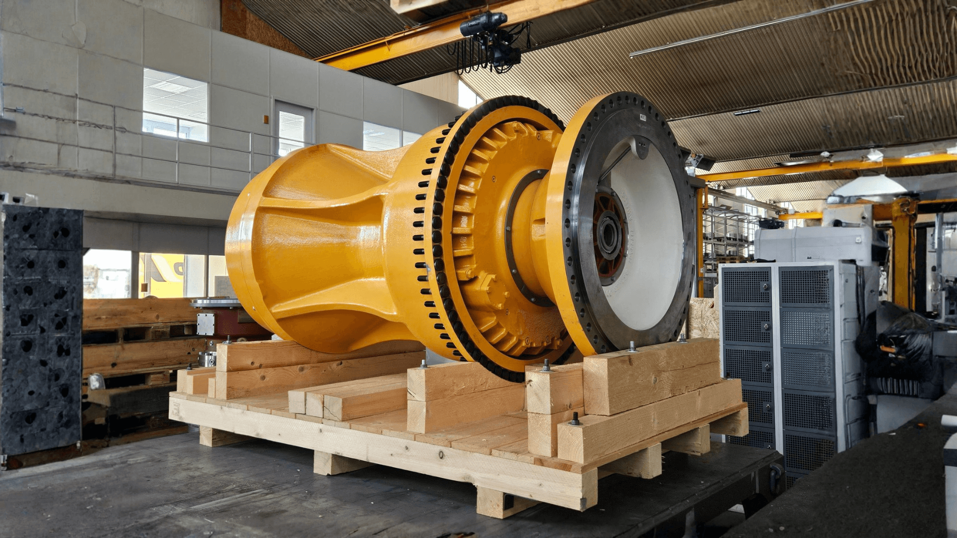 Aftermarket final drive for mining truck