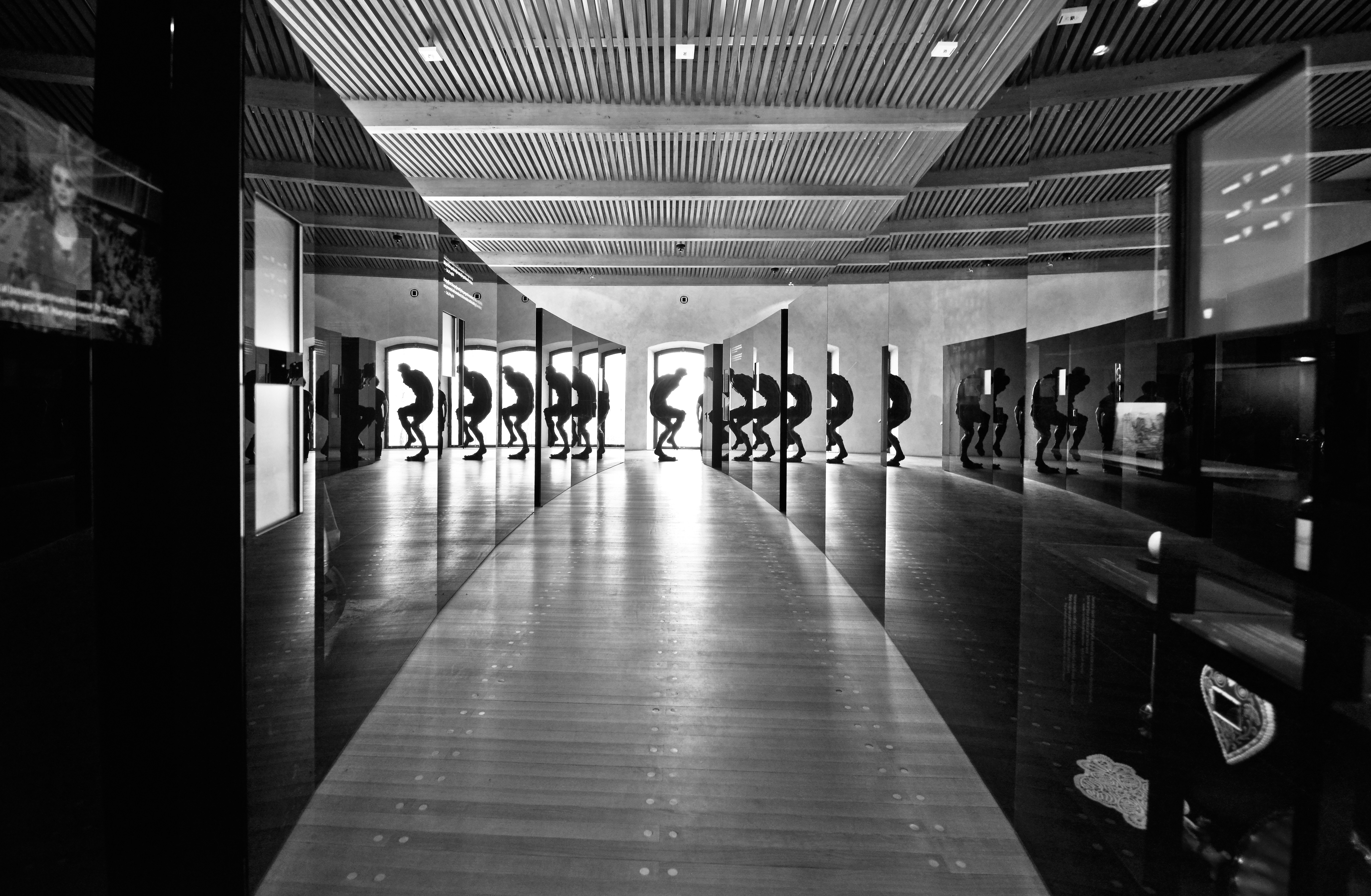 Commercial mall architecture