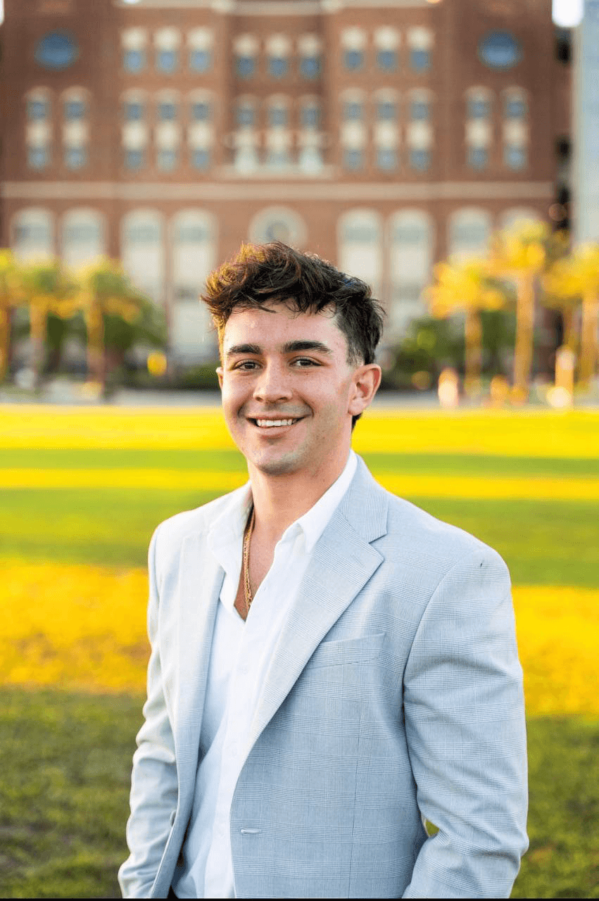 Steven Klassen headshot