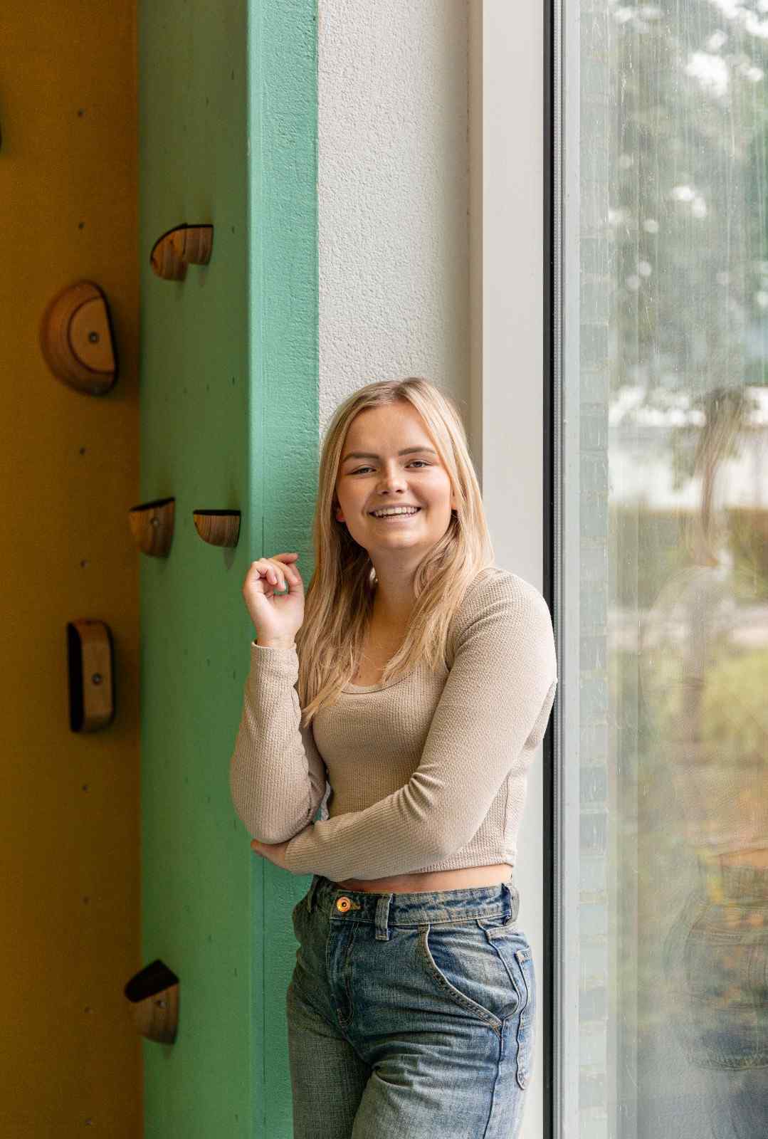 Jesse Dekkers aan de Noordzeelaan 50 voor social media bureau Social Youth