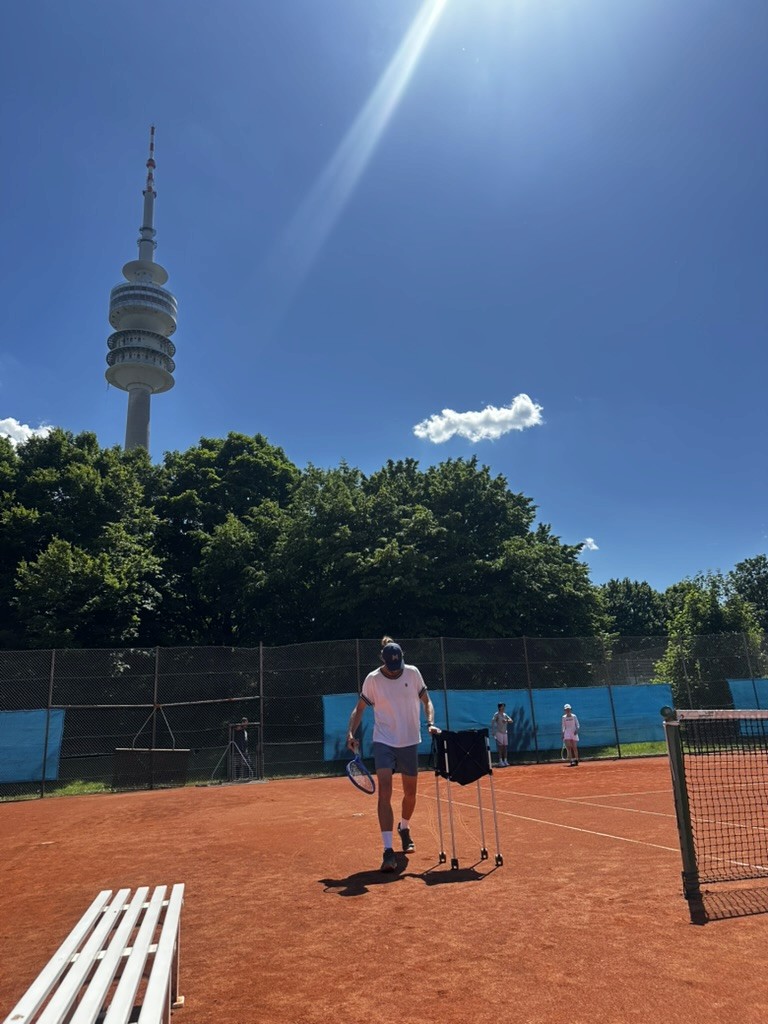 Tennismeisterei Lucas Heiser bei ZHS Hochschlusport München
