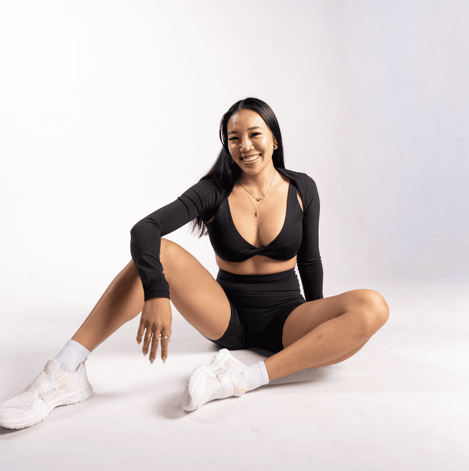 Concetrated triathlete grayscale