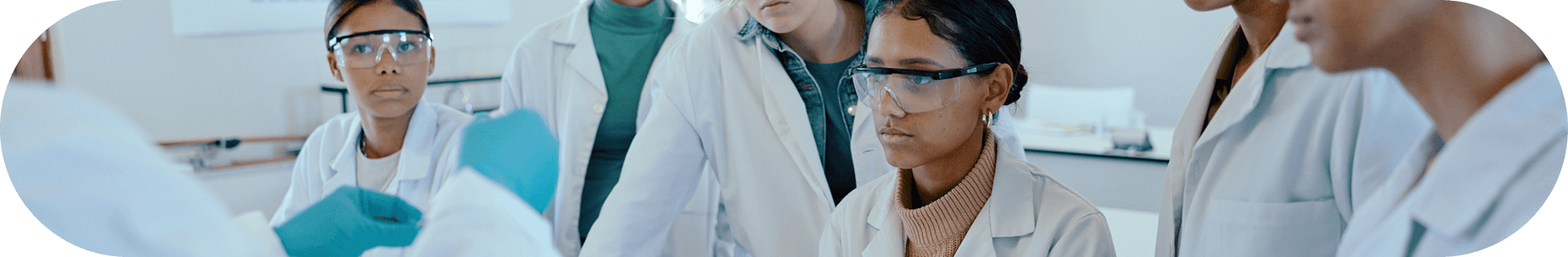 Máster en industria farmacéutica Tenemos acuerdos con las mejores empresas