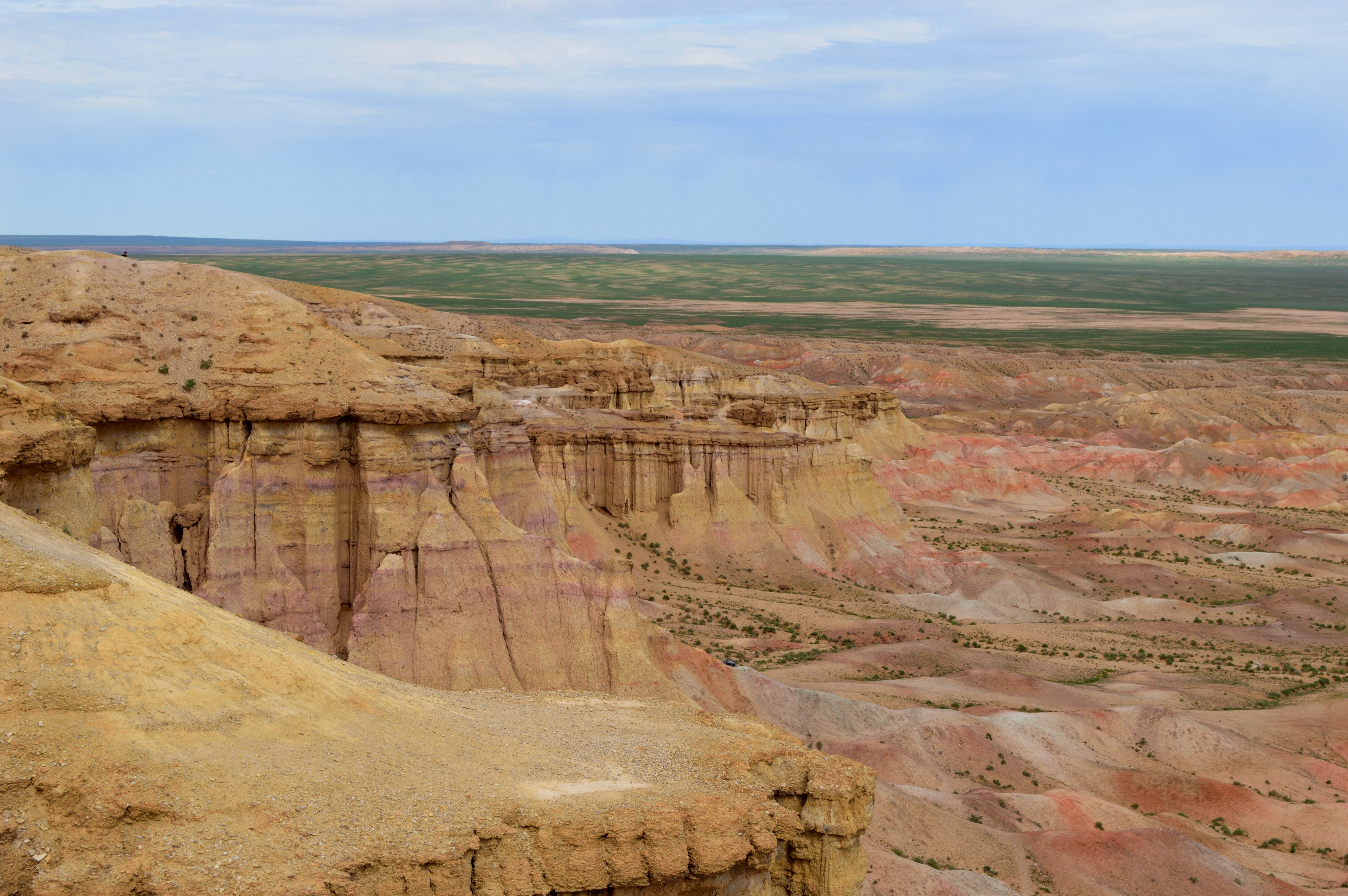 Picture with views of Tsagaan Suvarga (White Stupa) in the summer of 2024)