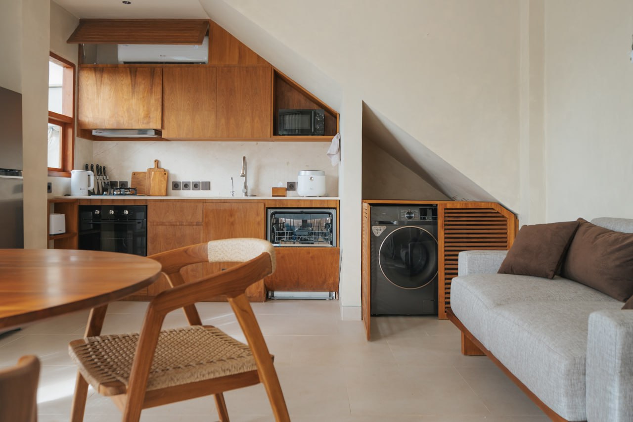 Spacious 2BR villa with panoramic views of rice fields — Babakan, Canggu