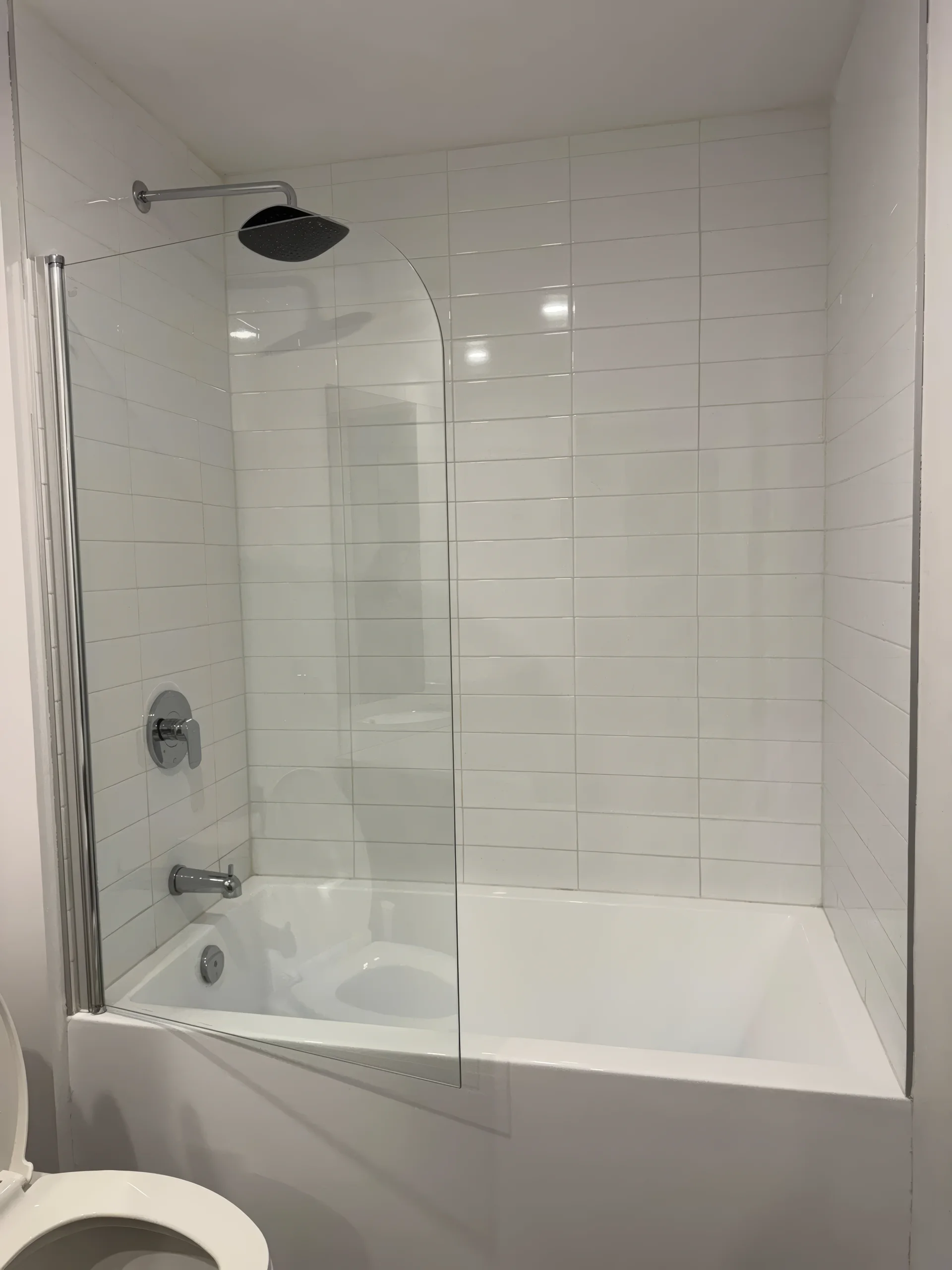 Pristine bathroom in a Mequon home after Simple Scrub deep cleaning service