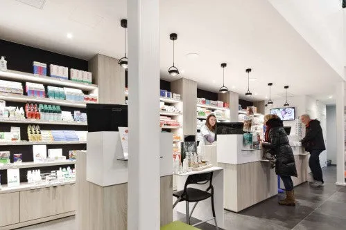 BW Design Centre 是一支擁有16年豐富經驗的專業設計團隊,我們專注於社區設計,致力打造更好社區環境。我們的服務涵蓋多個領域,包括醫療安老、教育空間、NGO非牟利組織、藝術設計、宗教團體、社區美化,以及環保ESG項目。我們透過專業工程和設計方案,從初步概念到完整執行,提供一站式服務,幫助客戶提升品牌形象,實現空間轉型,優化您的社區空間!無論是改善社區設施或推動可持續發展,我們都以創新和實用為本,確保每個項目都帶來實質價值。