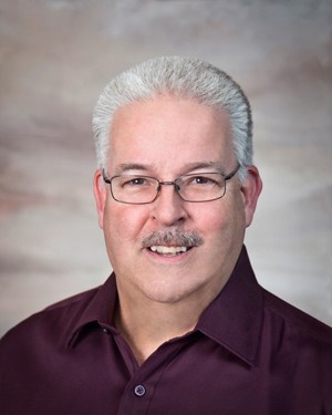 Dave Robinson headshot
