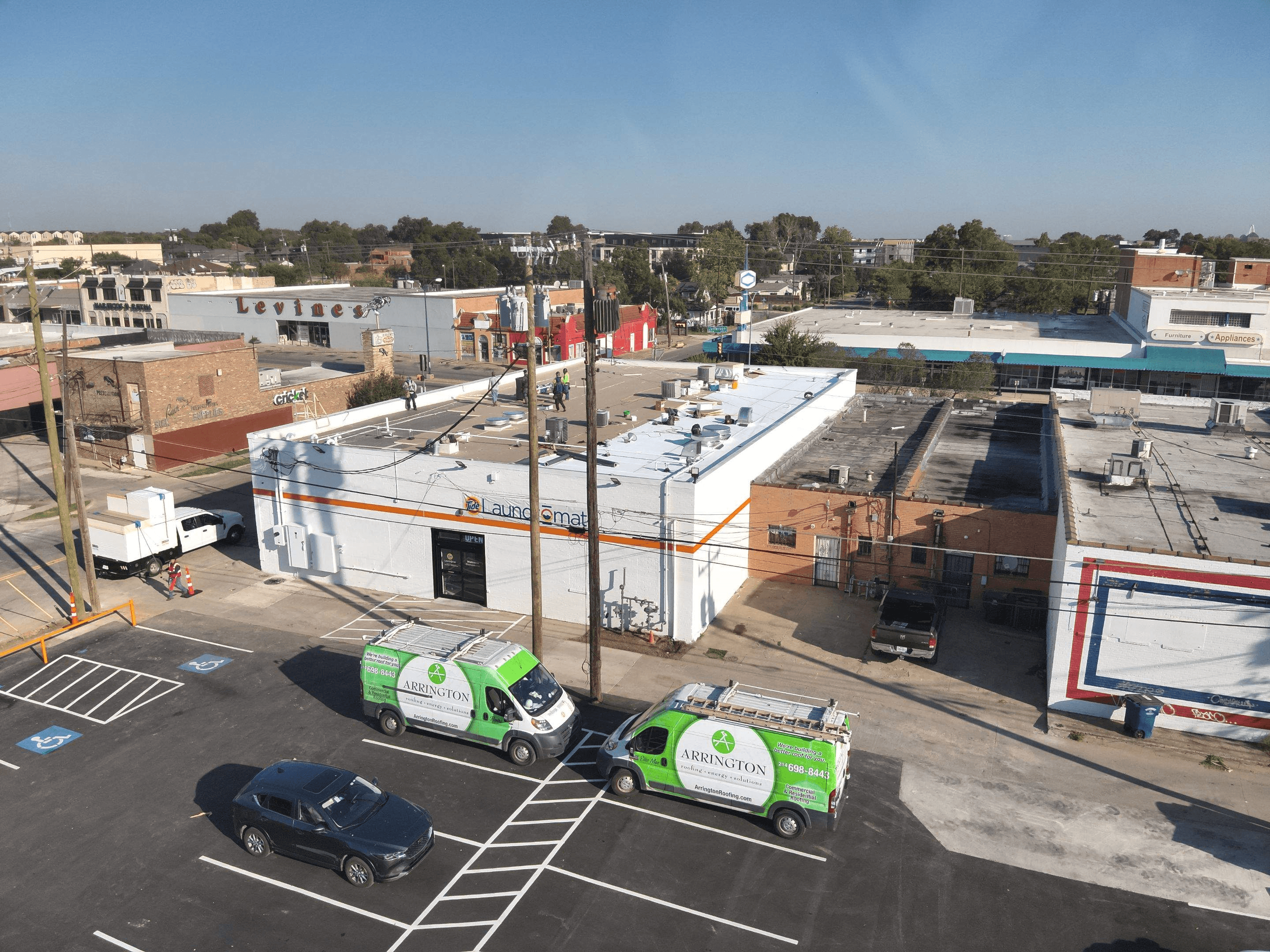 commercial roof replacement in dallas texas by arrington roofing - highly rated certified roofing contractor
