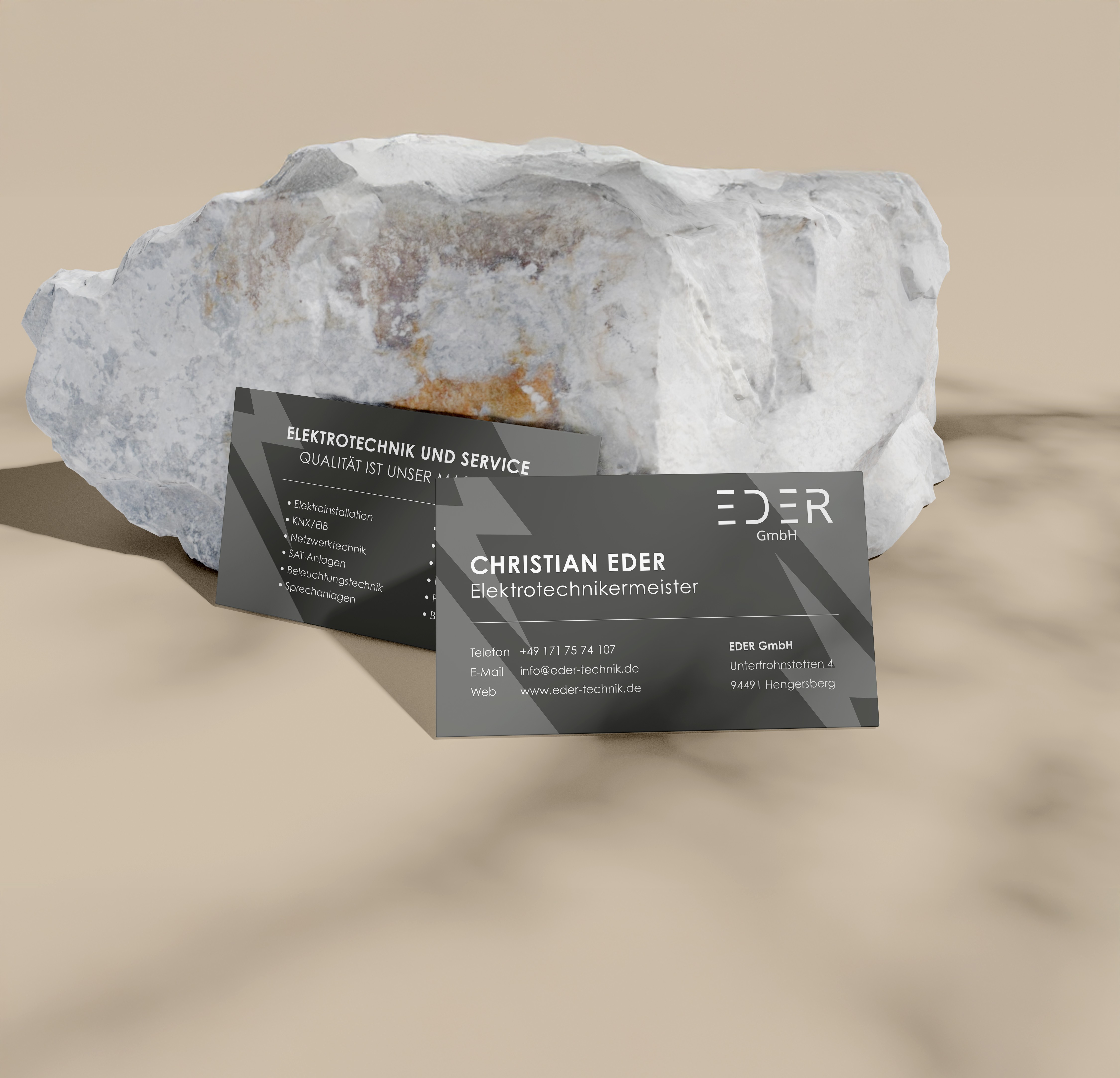 red rose in close up photography