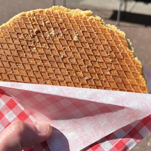 Mit érne Amszterdam a legendás stroopwafel nélkül?