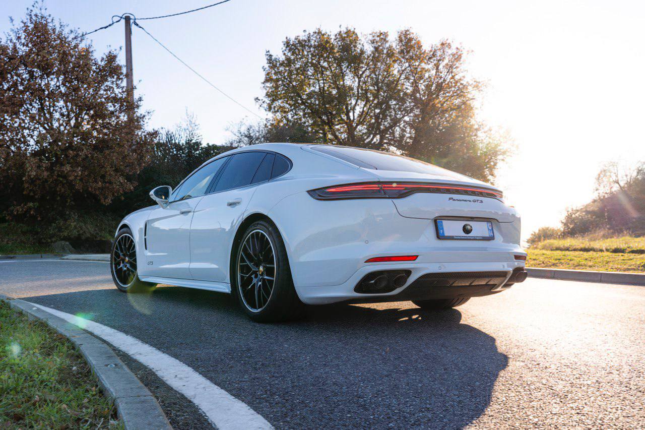 Porsche Panamera GTS