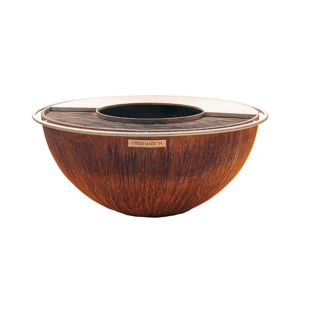 Tiefliegende rostfarbene Grillschale