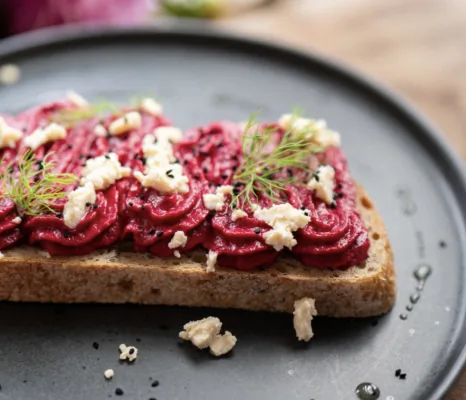 Yumi toast with betroot pesto