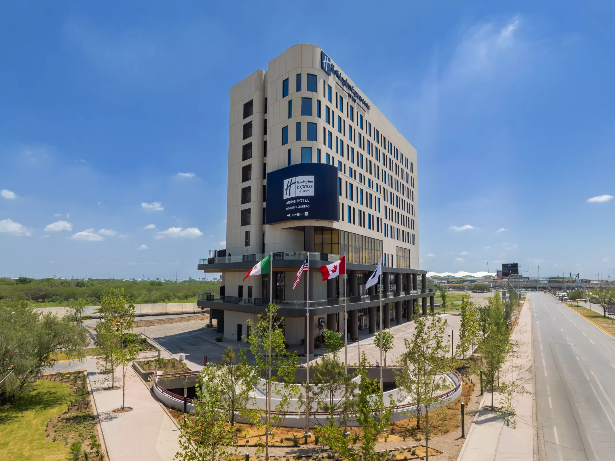 Holiday Inn Express en Sendero 200