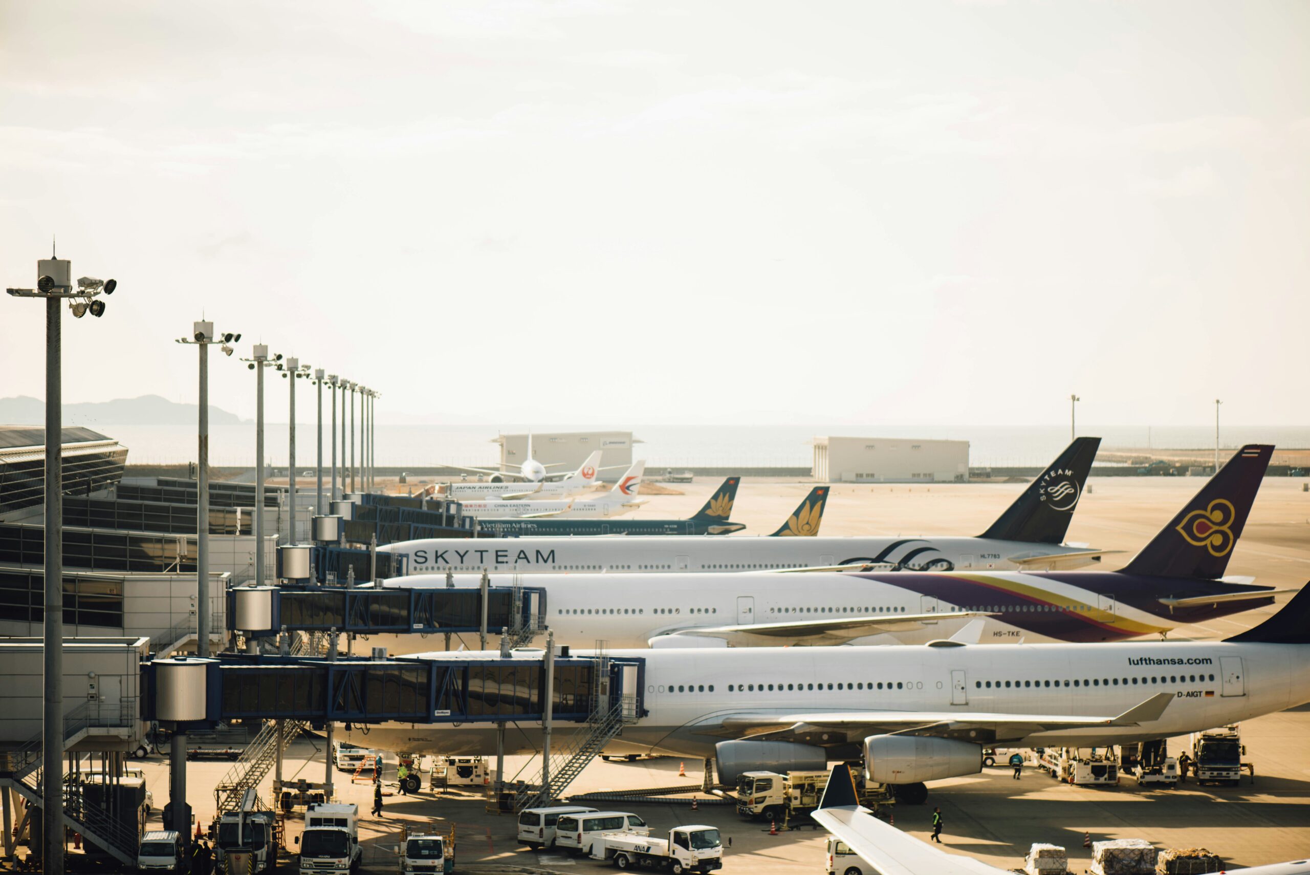 Aircraft servicing operations