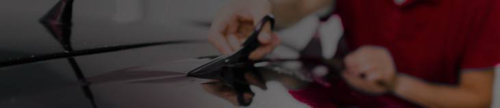 Tónování skel automobilu v Plzni – autodetailing Plzeň, leštění laku Plzeň, čištění interiéru Plzeň a tónování skel Plzeň od VANTA Detailing