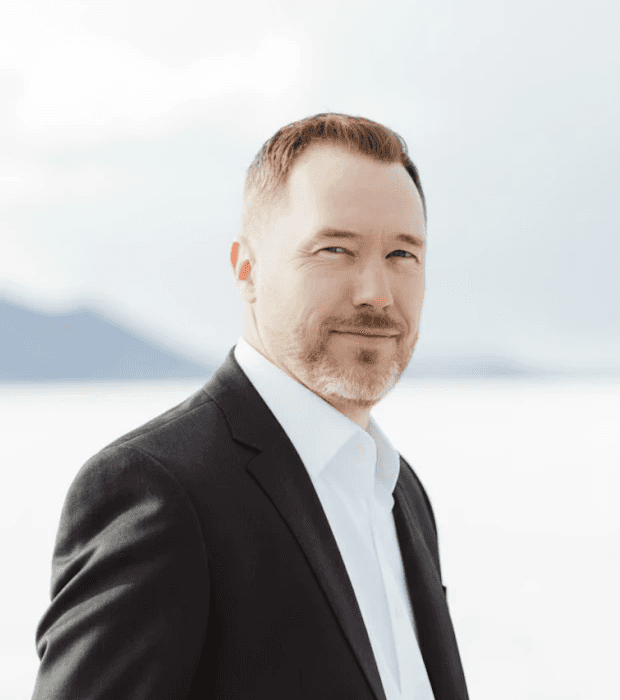 Portrait of portfolio creator – front view