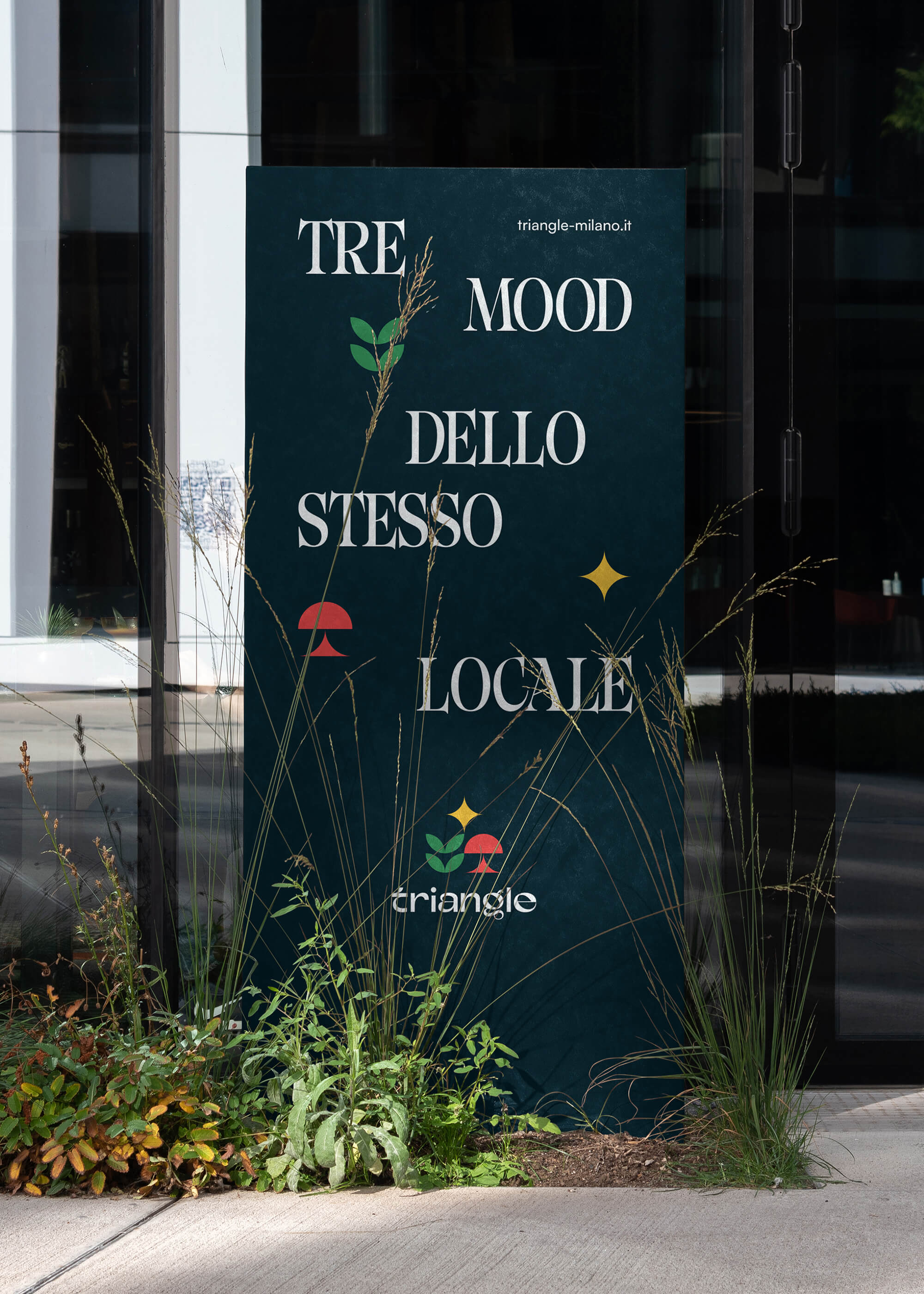 Insegna Triangle