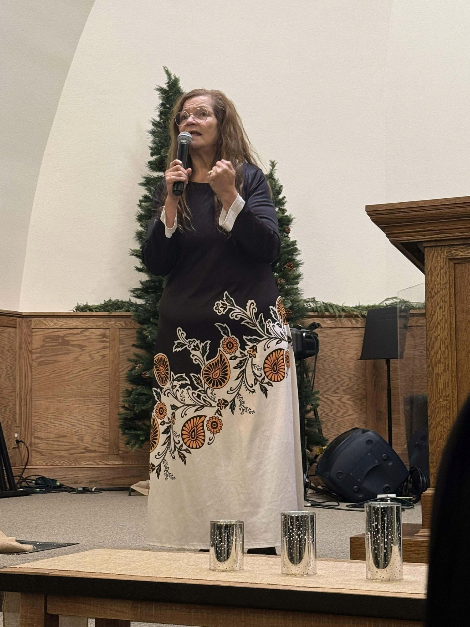 Pastor Norma Castillo