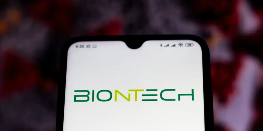 Les vaccinations contre le COVID de BioNTech reprennent le 5 avril, après une semaine de suspension