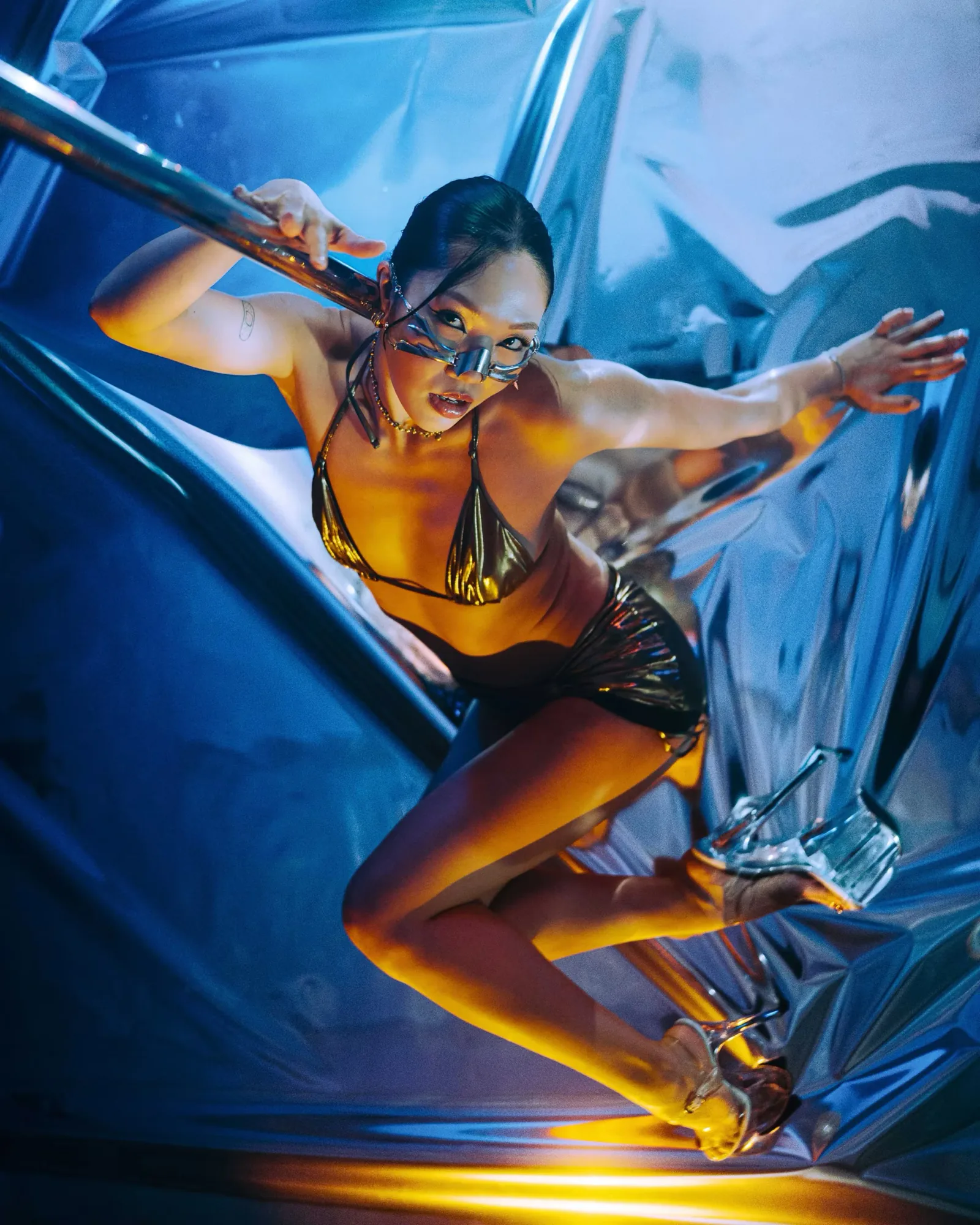 Katana — project image 02 by Roman Olinchuk. 香港攝影、創意影像及視覺敘事作品。