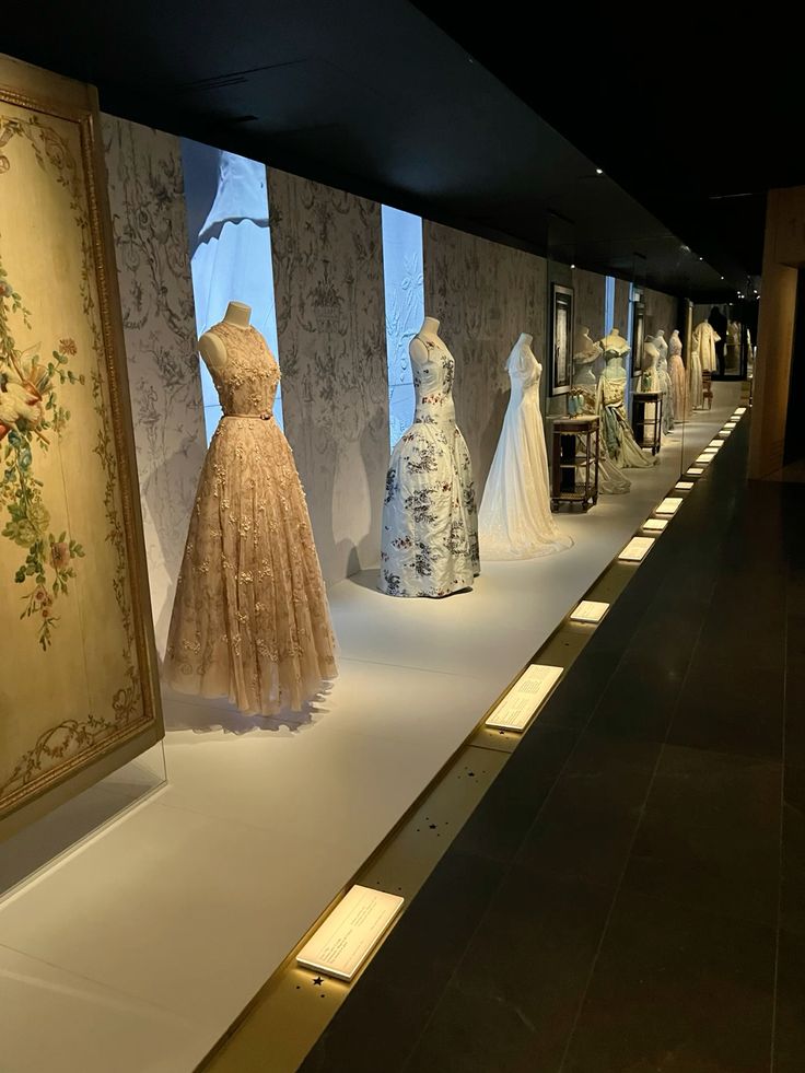 Isabel Henao x Abela BFW 2025