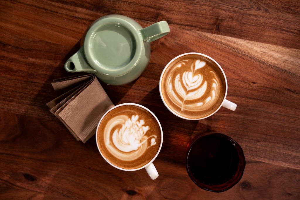 coffee, latte art, fresh brewed