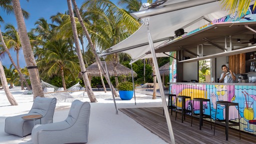 Velaa Unveils An All New Beach Bar