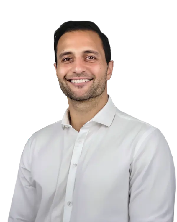 Ray Mohsenin headshot