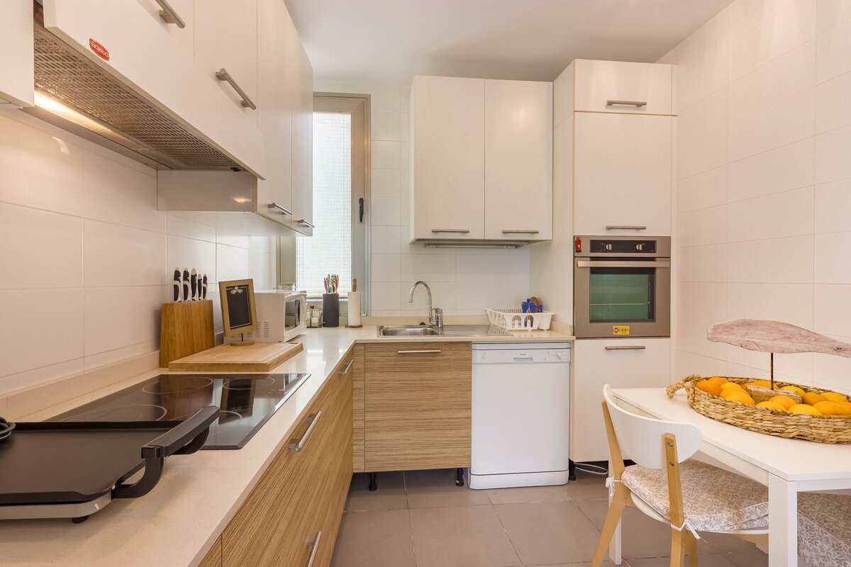 White Whale Photo 34